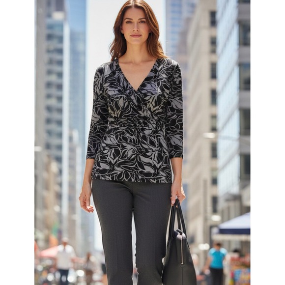 Chico's Tops - Chicos Travelers Blouse 0 Black Grey‎ Floral Faux Wrap 3/4 Sleeve Top S Small